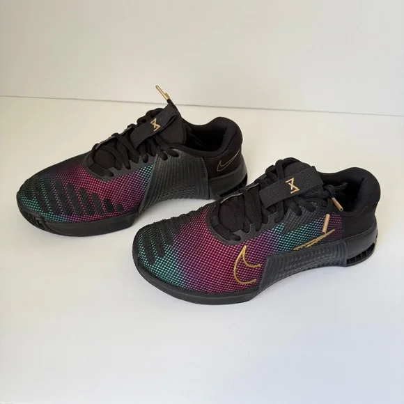 Nike Metcon 9 Premium Women's Training Shoes Size 7.5 Black/Fireberry FB7151-001 - Picture 2 of 13
